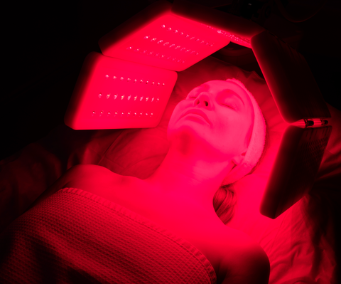 Red Light Therapy Masks: A Dermatologist’s Guide to the Science, the Best Devices and How to Get Real Results