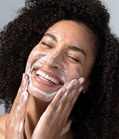 Acne & Pimples 101: Why We Break Out and How to Handle It Like a Dermatologist