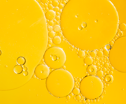 UV Protection Beyond Sunscreen: UPF Clothing, Supplements and Vitamin C